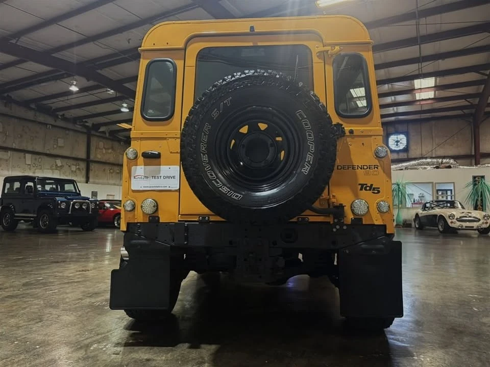 1999 Land Rover Defender - Image 19 of 20