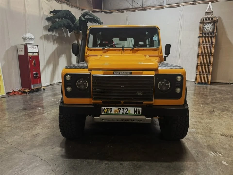 1999 Land Rover Defender - Image 5 of 20