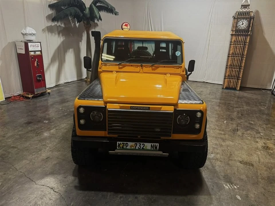 1999 Land Rover Defender - Image 7 of 20
