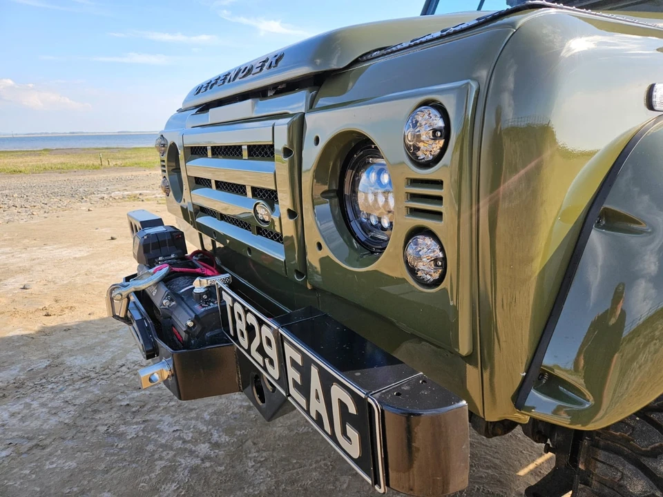 1999 Land Rover Defender - Image 6 of 9