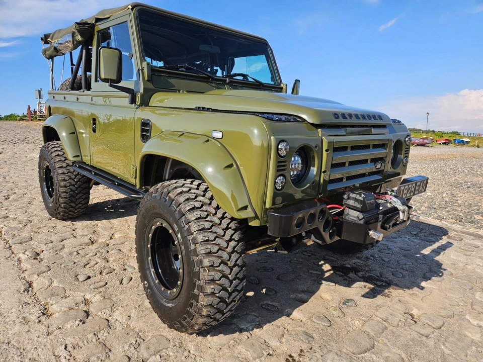 1999 Land Rover Defender - Image 8 of 9