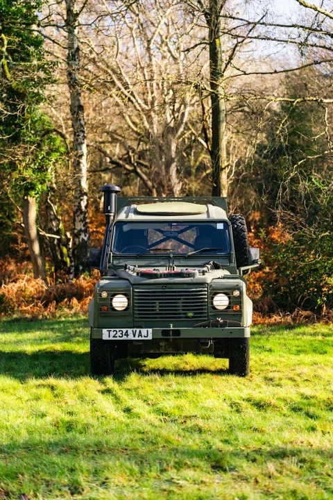 1999 Land Rover Defender - Image 12 of 30