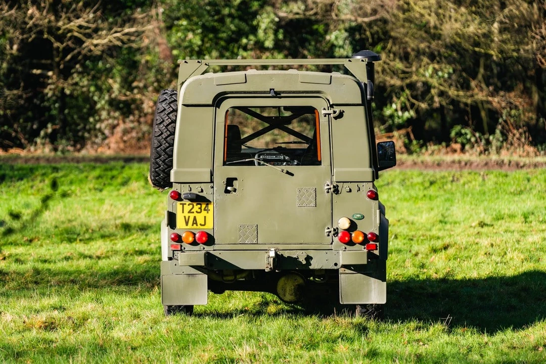 1999 Land Rover Defender - Image 19 of 30