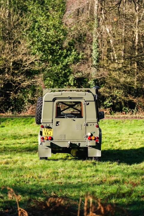 1999 Land Rover Defender - Image 18 of 30
