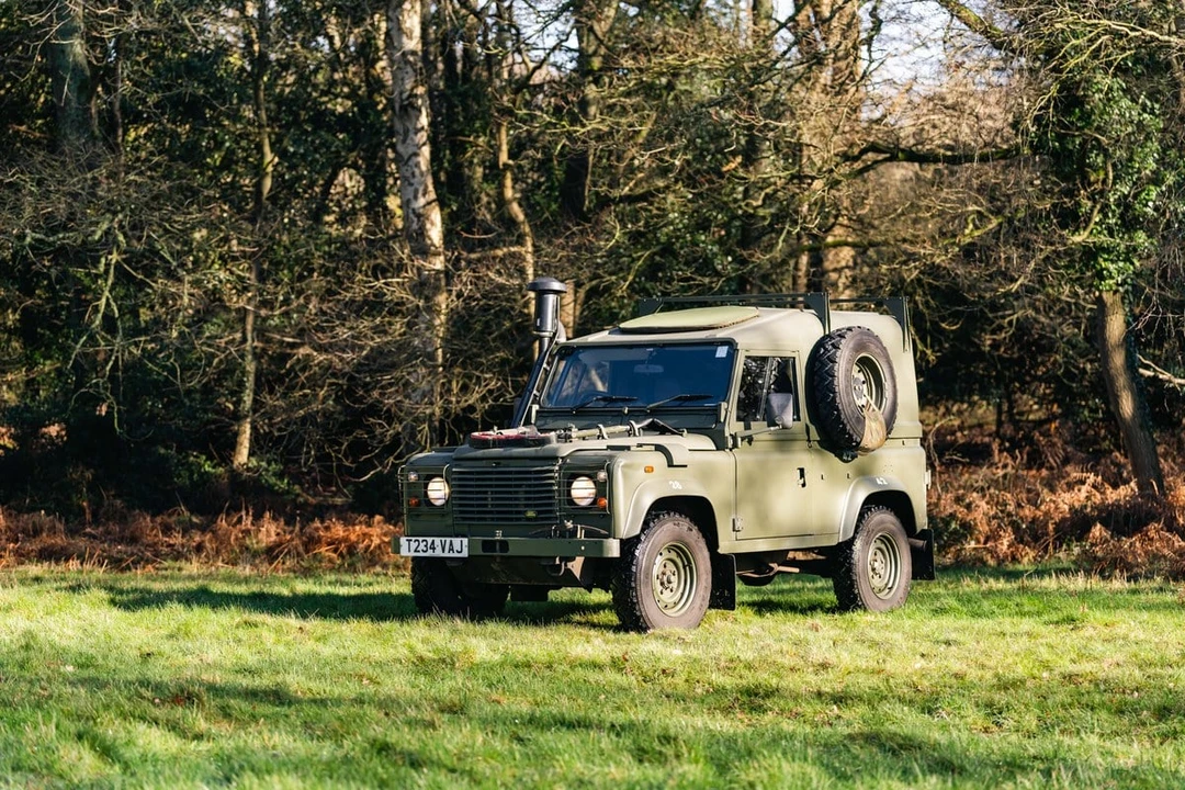 1999 Land Rover Defender 90 - Image 7 of 31
