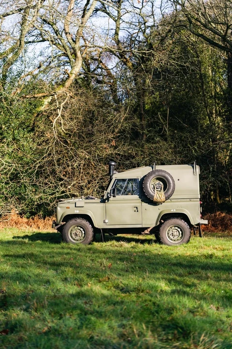 1999 Land Rover Defender 90 - Image 13 of 31