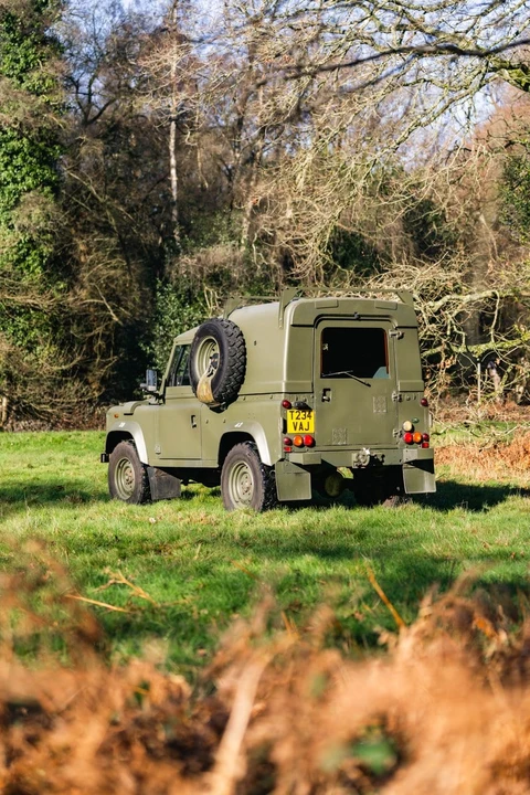 1999 Land Rover Defender 90 - Image 15 of 31