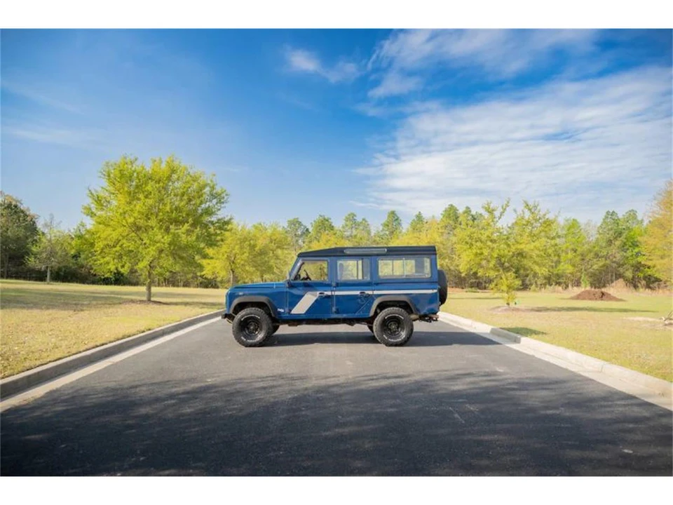 1999 Land Rover Defender - Image 2 of 31
