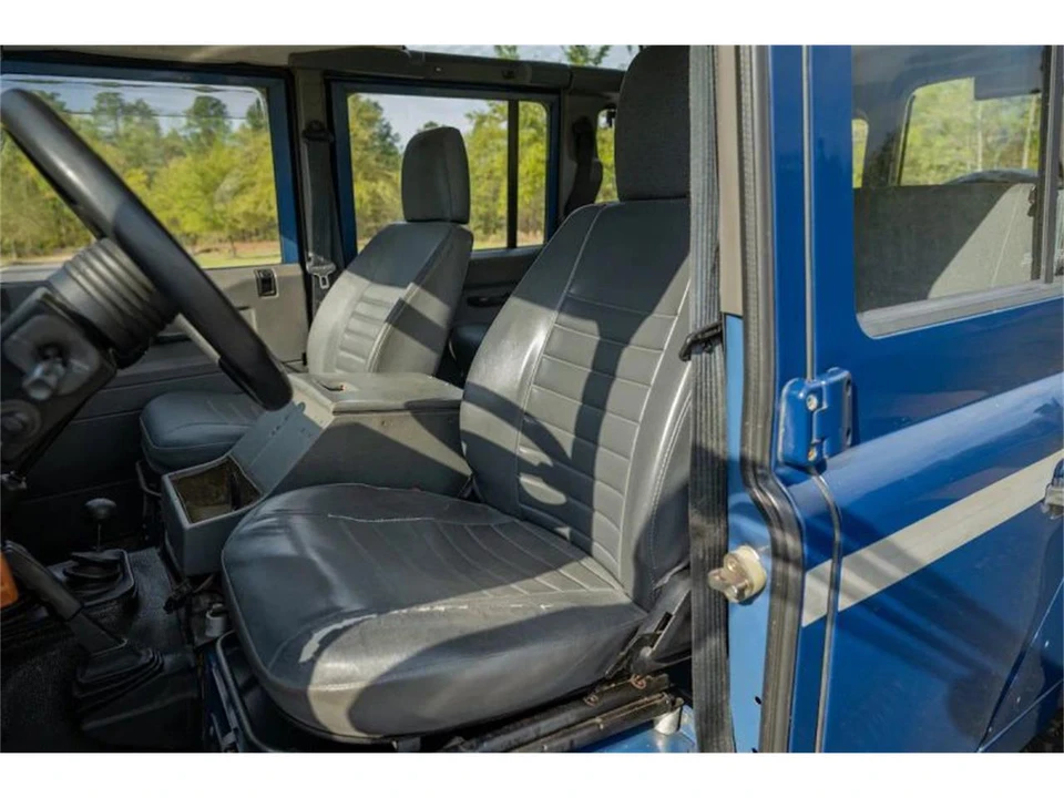 1999 Land Rover Defender - Image 12 of 31