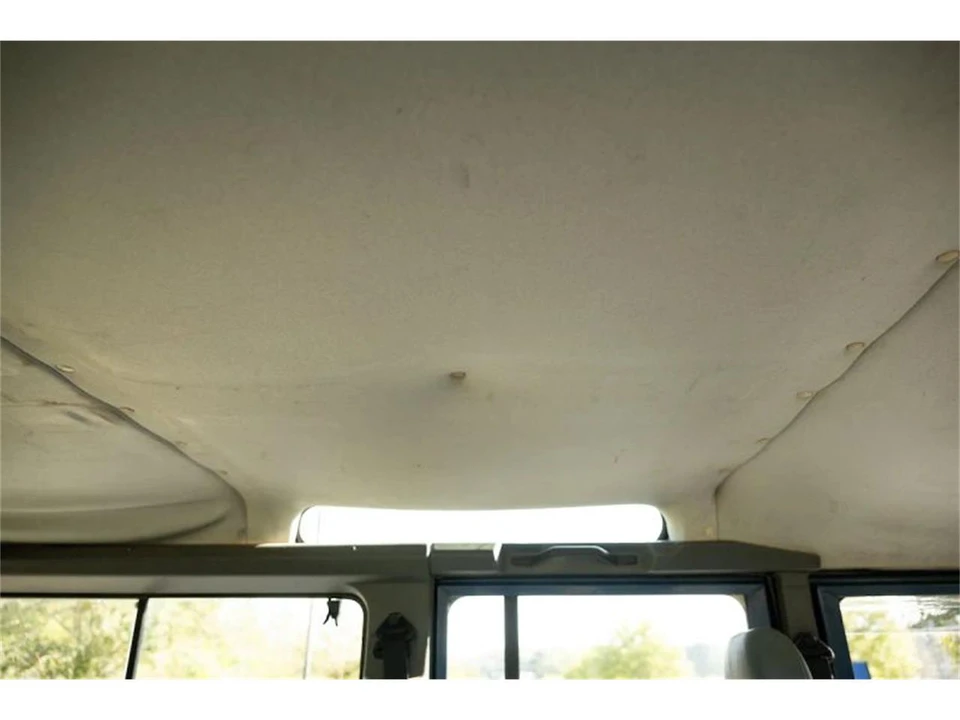 1999 Land Rover Defender - Image 19 of 31