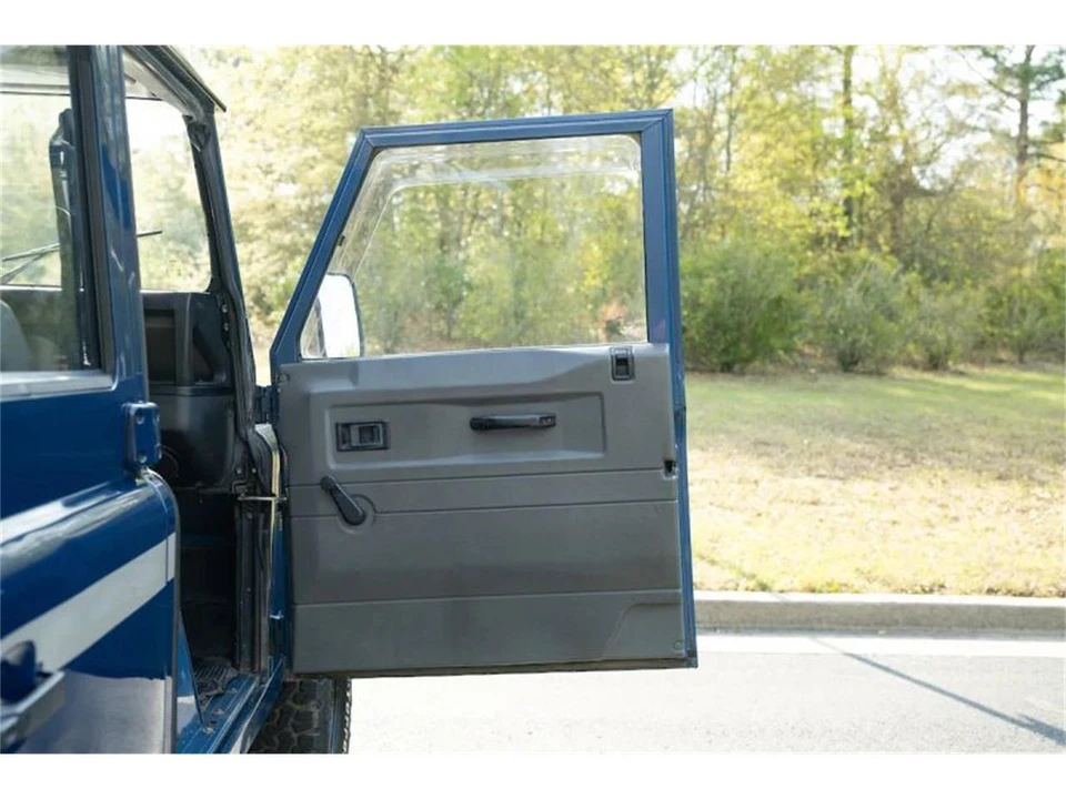 1999 Land Rover Defender - Image 21 of 31