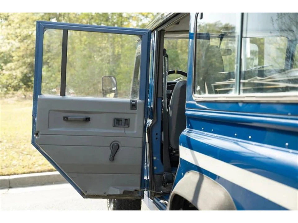 1999 Land Rover Defender - Image 29 of 31