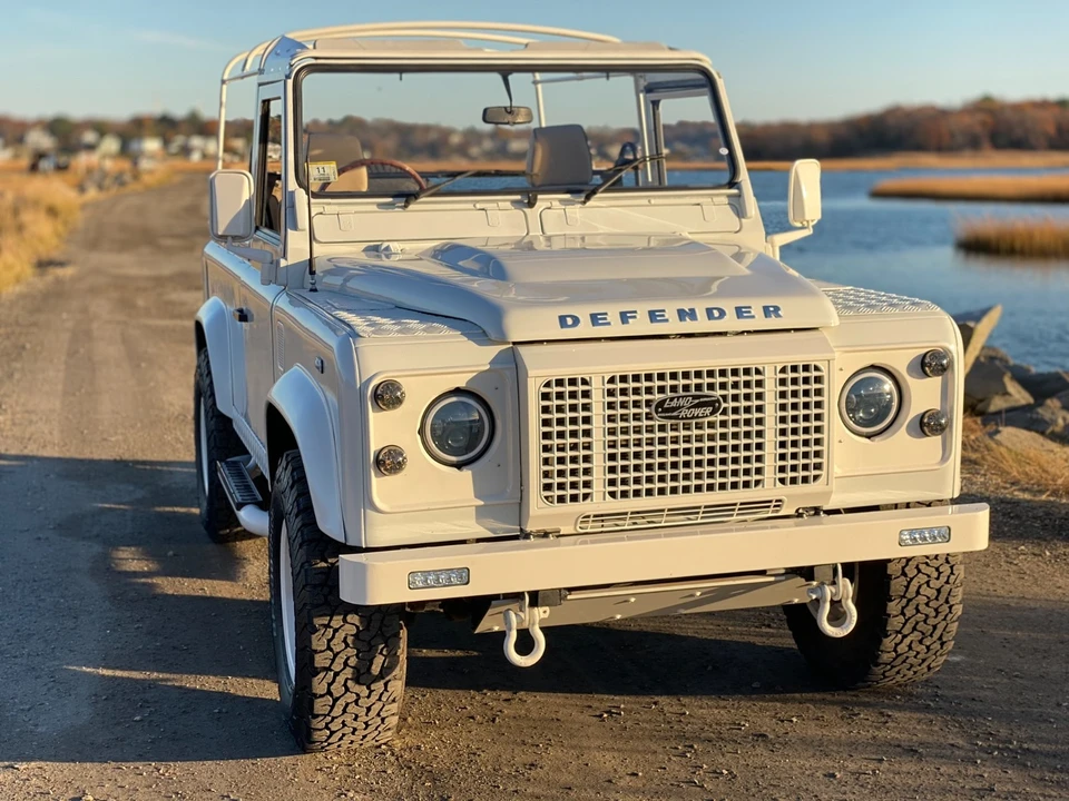 1999 Land Rover Defender 90 - Image 2 of 21