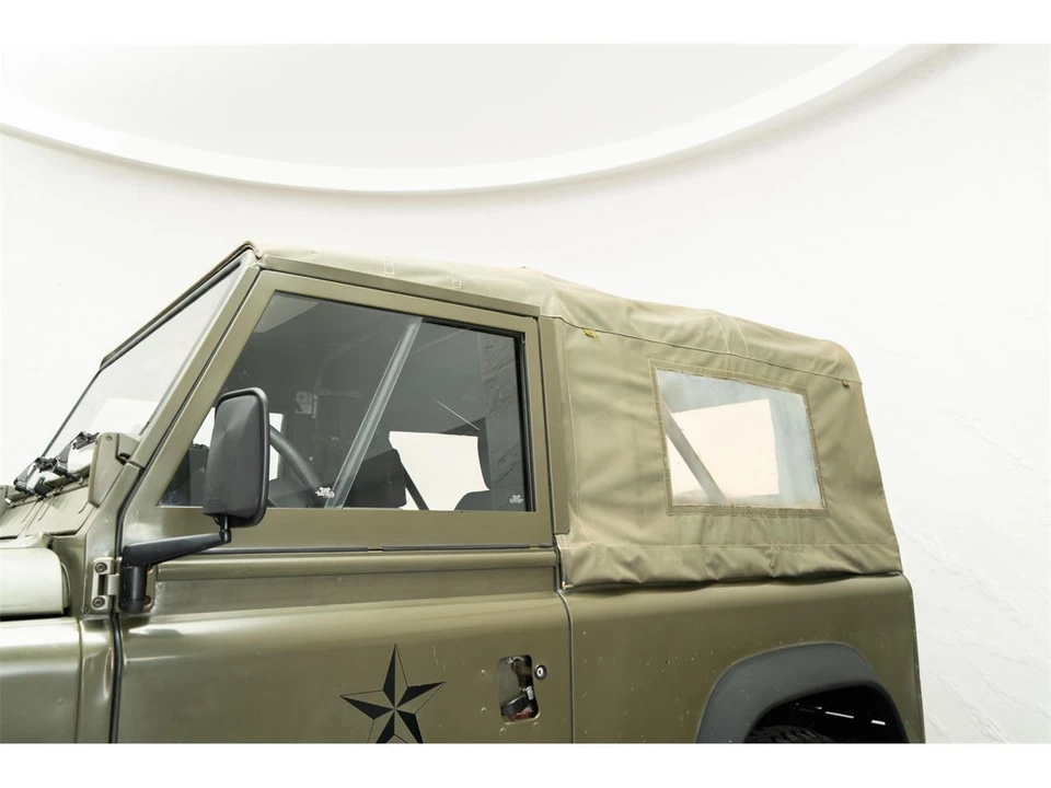 1999 Land Rover Defender - Image 17 of 31