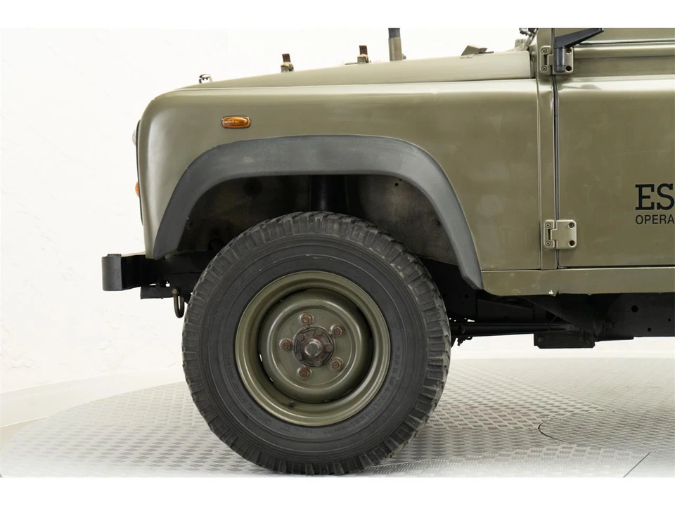 1999 Land Rover Defender - Image 12 of 31