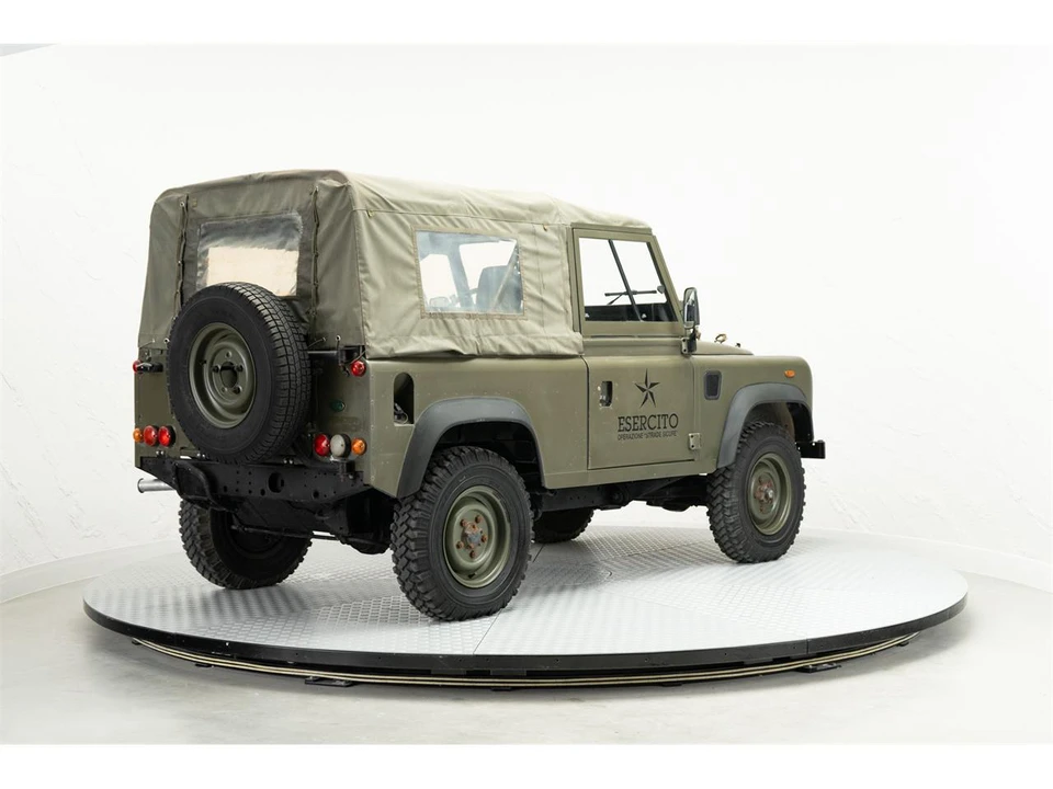 1999 Land Rover Defender - Image 6 of 31