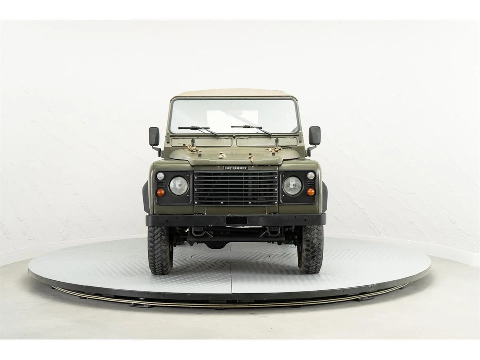 1999 Land Rover Defender - Image 2 of 31