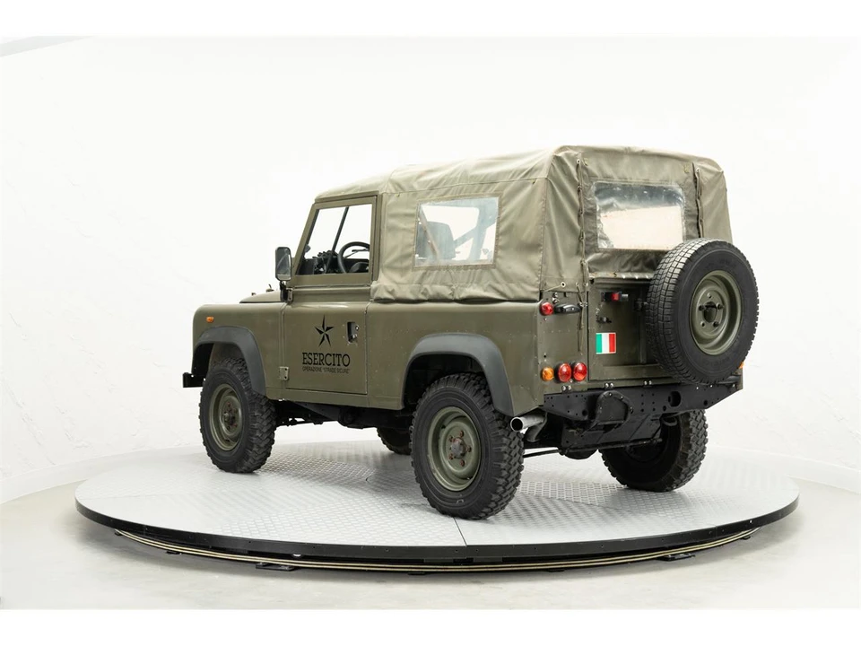 1999 Land Rover Defender - Image 5 of 31