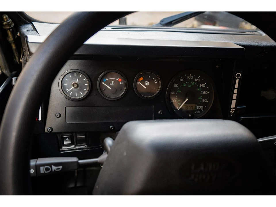 1999 Land Rover Defender - Image 28 of 31