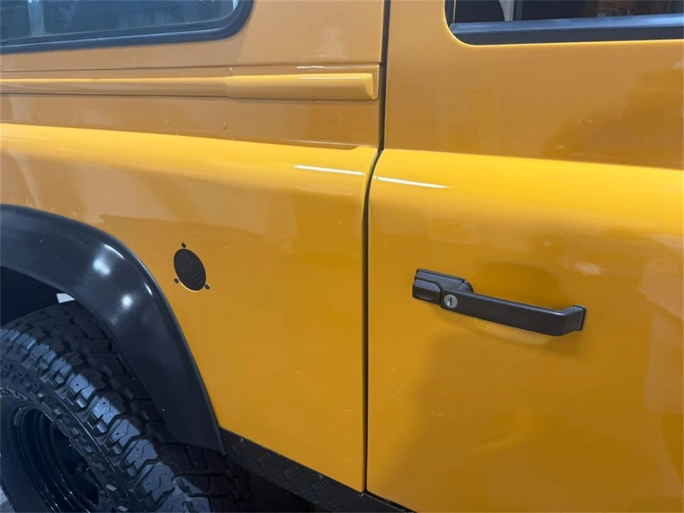1999 Land Rover Defender - Image 25 of 31