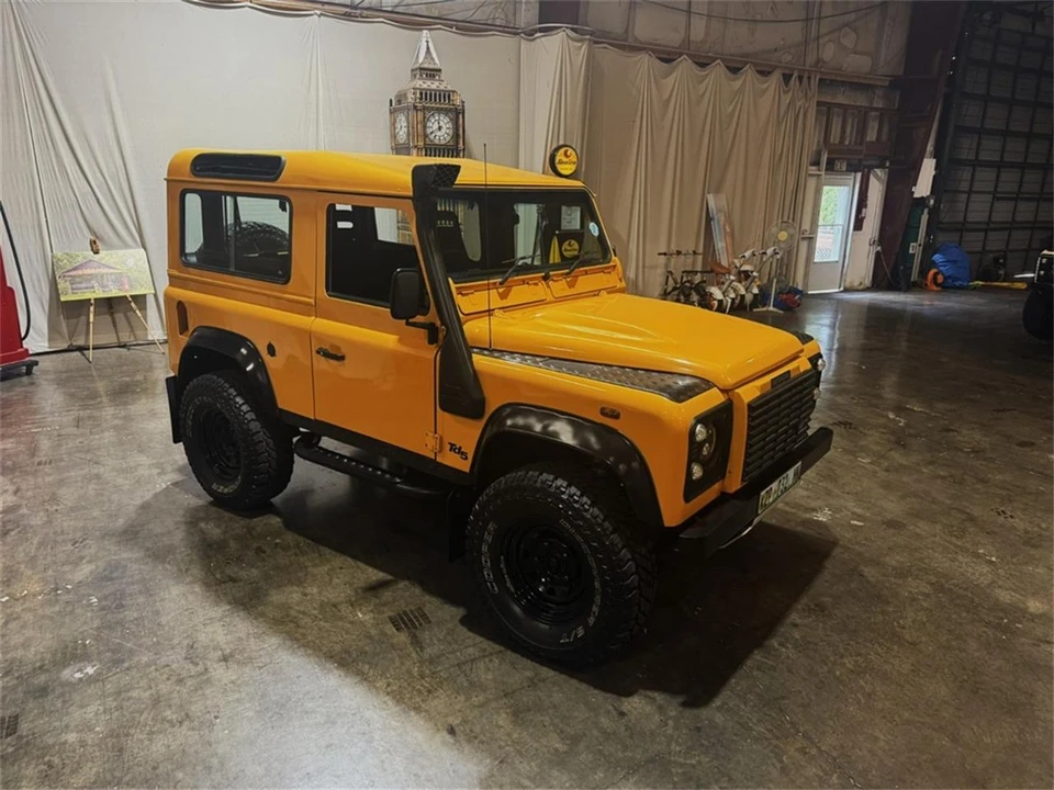 1999 Land Rover Defender - Image 23 of 31
