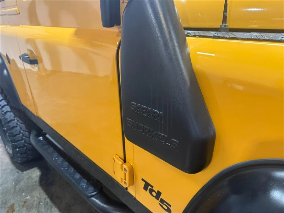 1999 Land Rover Defender - Image 20 of 31