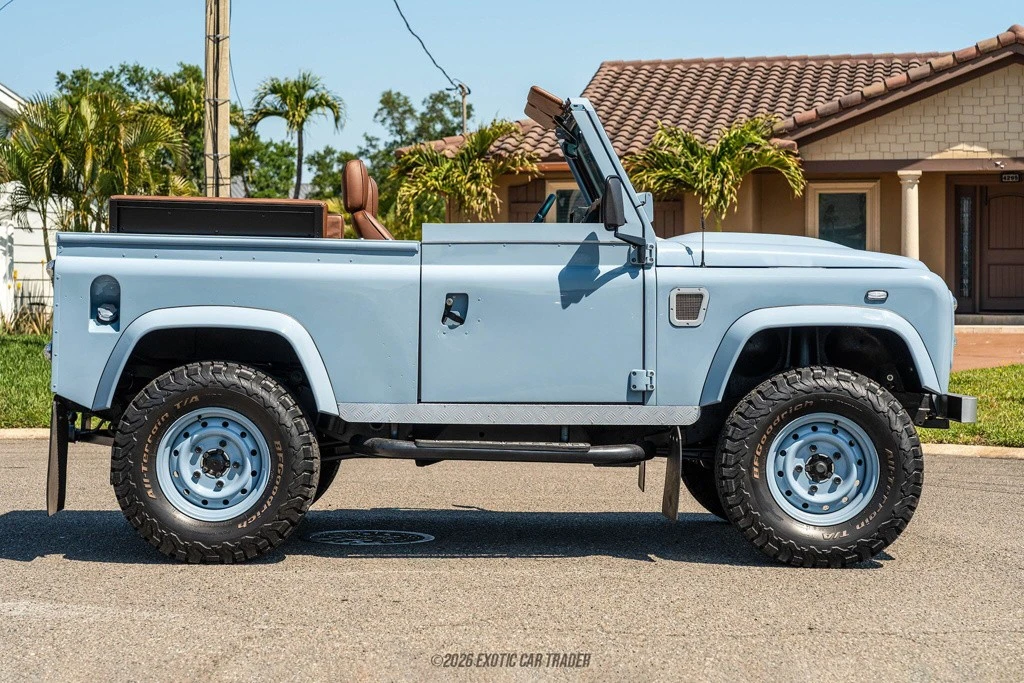 1999 Land Rover Defender 90 - Image 9 of 12