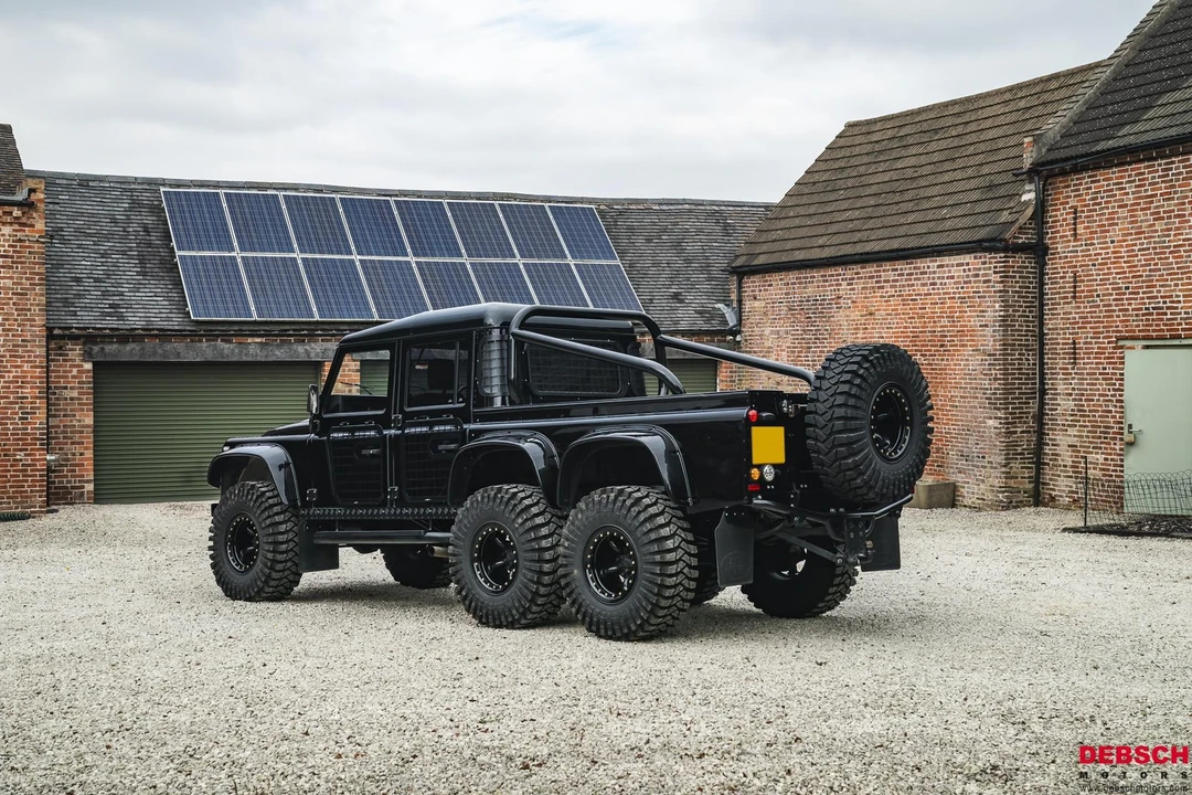 1999 Land Rover Defender 110 - Image 7 of 31