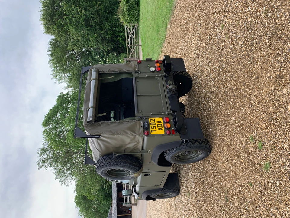 1999 Land Rover Defender 110 - Image 15 of 16