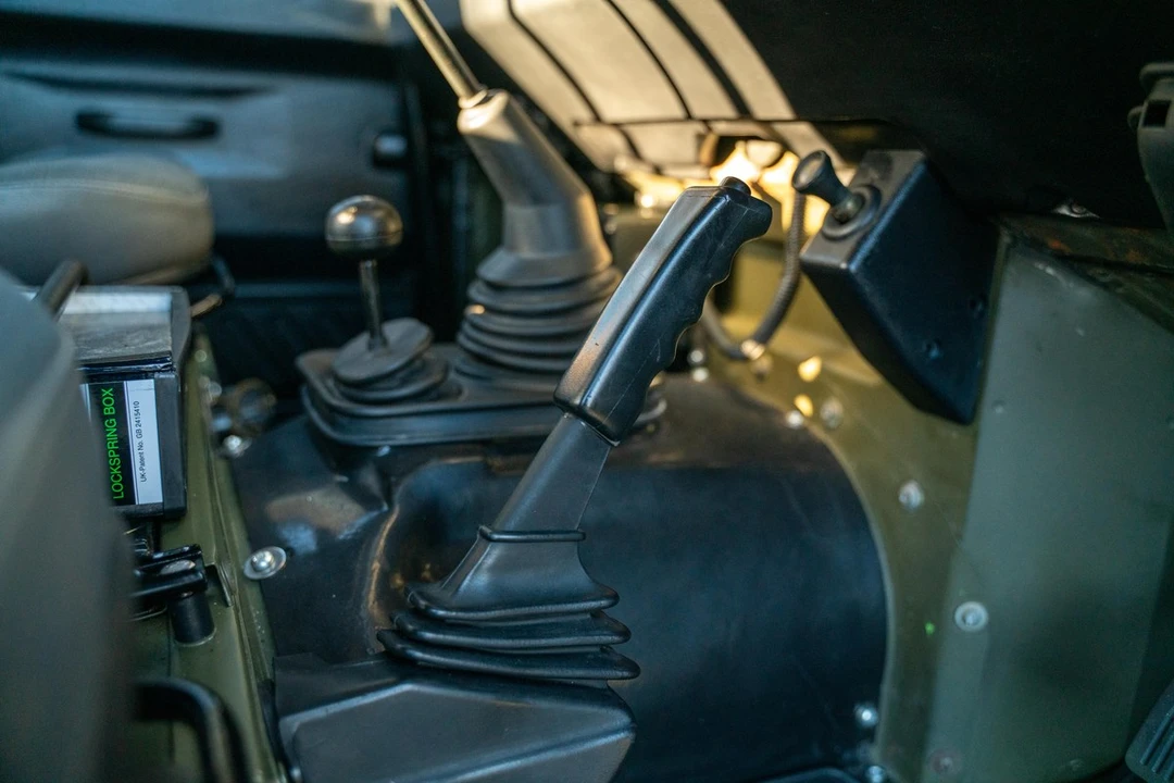 1999 Land Rover Defender - Image 28 of 30