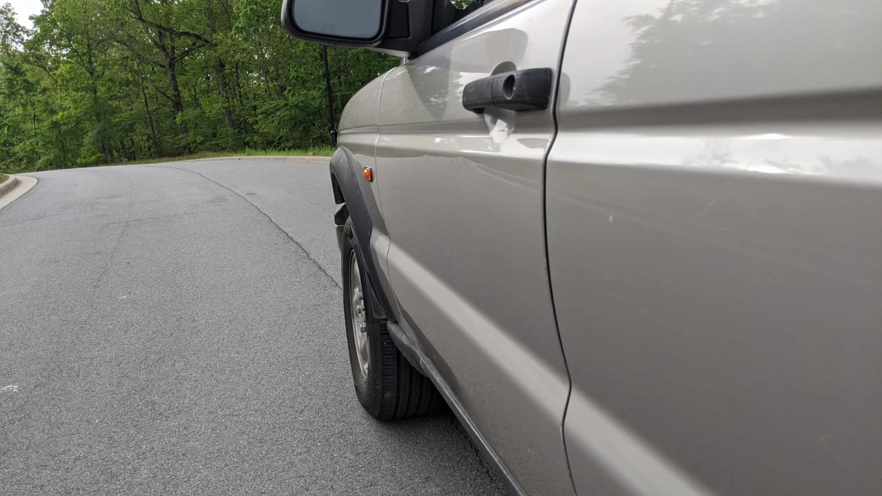 1999 Land Rover Discovery 2nd Gen - Image 25 of 31