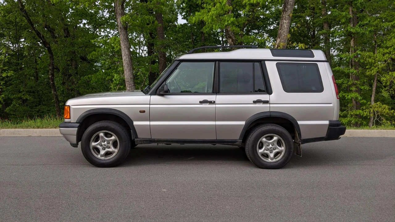 1999 Land Rover Discovery 2nd Gen - Image 11 of 31