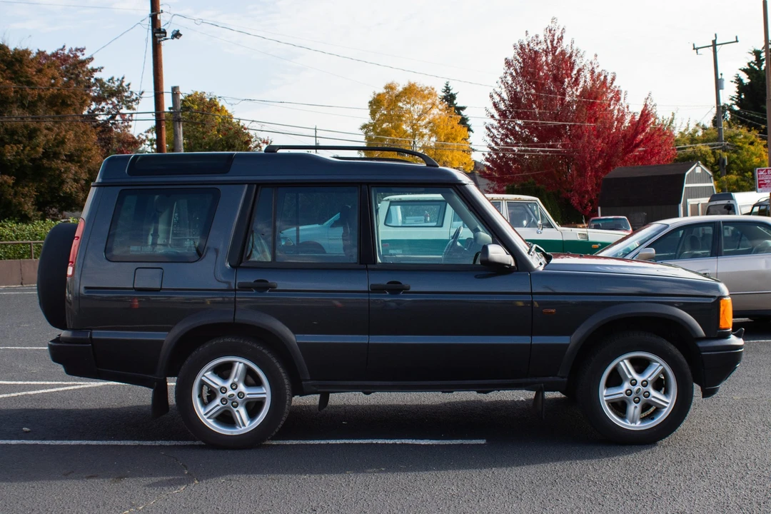 1999 Land Rover Discovery 2nd Gen - Image 11 of 31