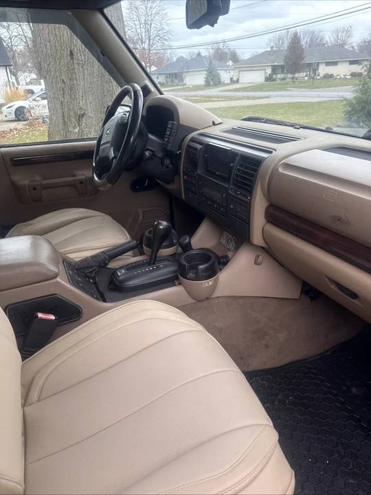 1999 Land Rover Discovery 2nd Gen - Image 10 of 21