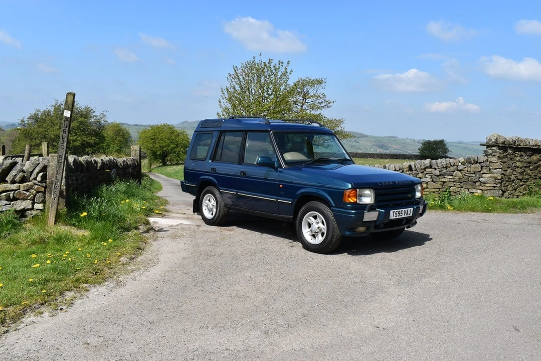 1999 Land Rover Discovery 1st Gen - Image 9 of 30