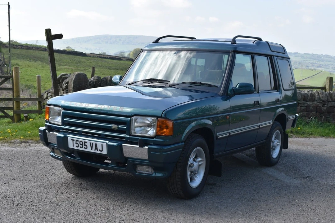 1999 Land Rover Discovery 1st Gen - Image 2 of 30