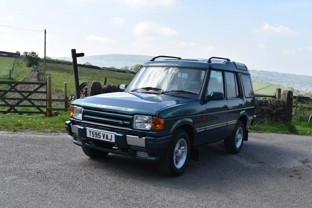 1999 Land Rover Discovery 1st Gen - Image 11 of 30