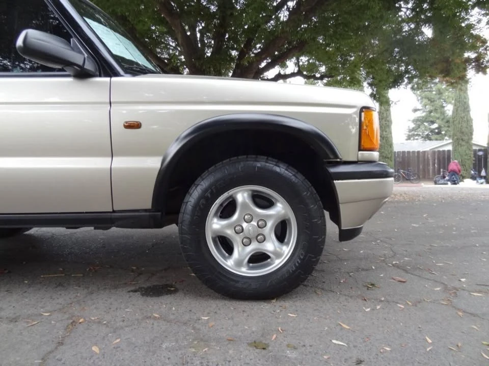 1999 Land Rover Discovery 2nd Gen - Image 9 of 15