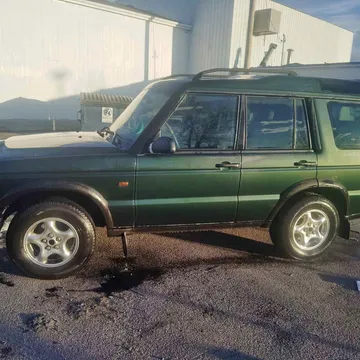 1999 Land Rover Discovery Series II LE Sport Utility 4D