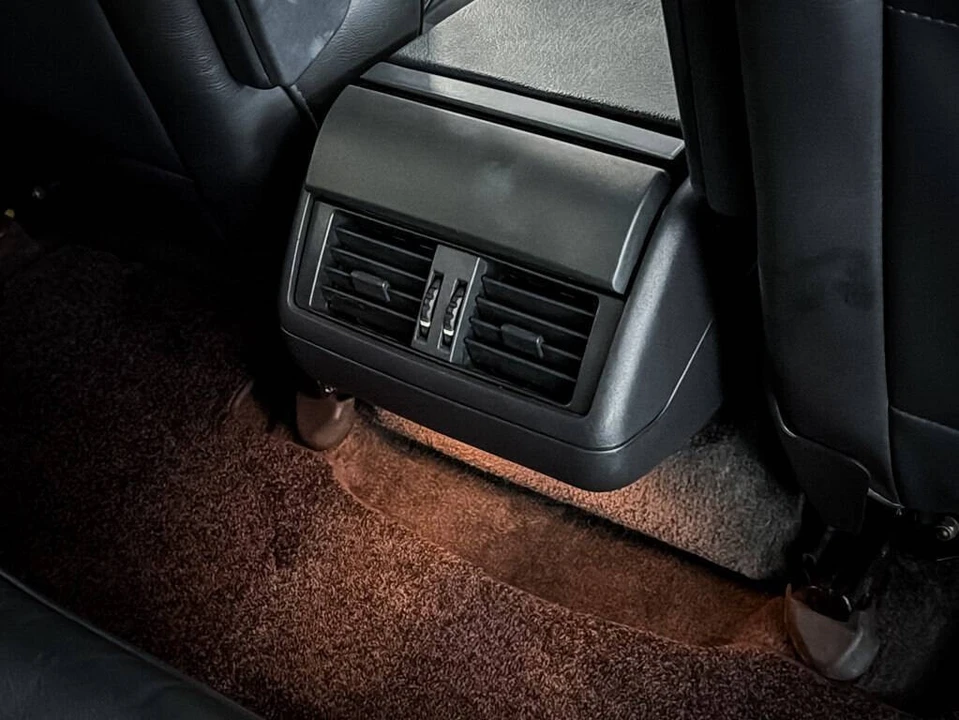 1999 Land Rover Range Rover P38A - Image 29 of 31