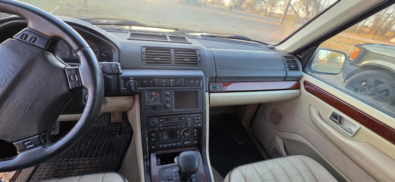 1999 Land Rover Range Rover P38A - Image 11 of 15