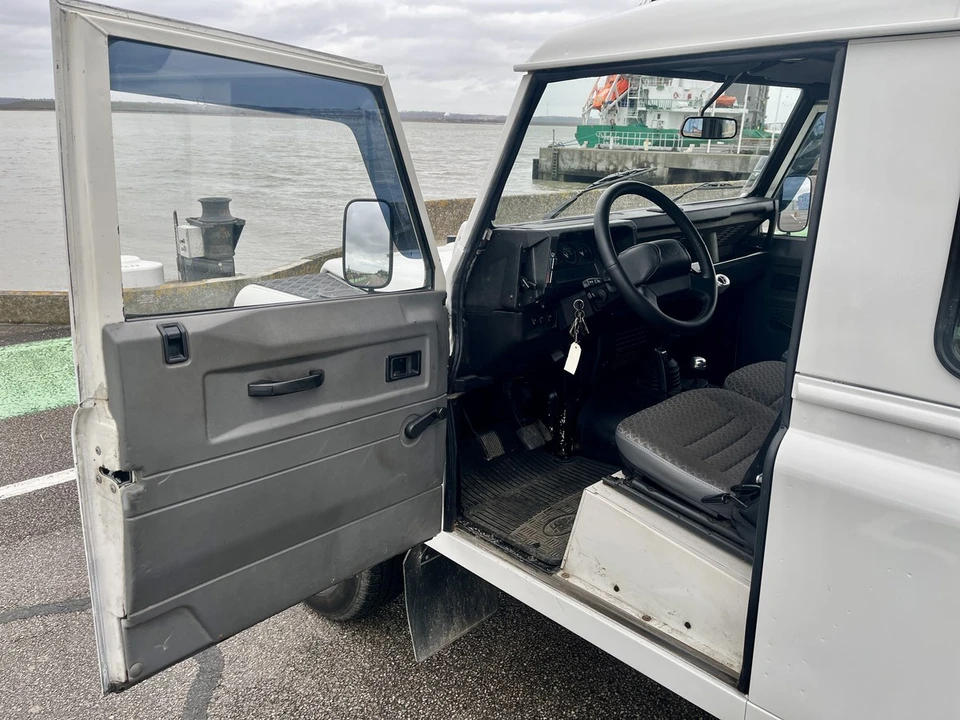 1999 Land Rover Defender 90 - Image 22 of 30
