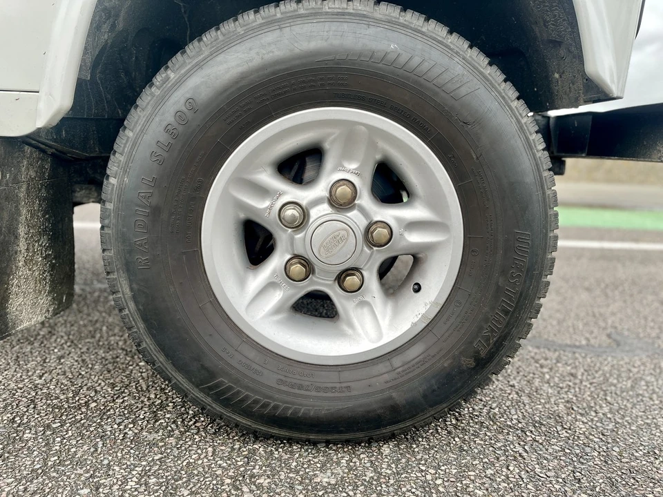 1999 Land Rover Defender 90 - Image 17 of 30