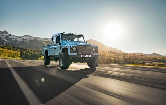 1999 Land Rover Defender 130 TD5