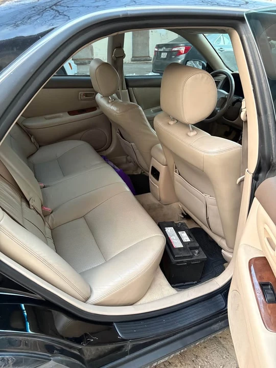 1999 Lexus ES 3rd Gen - Image 7 of 7