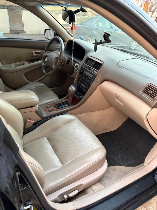 1999 Lexus ES 3rd Gen - Image 6 of 7