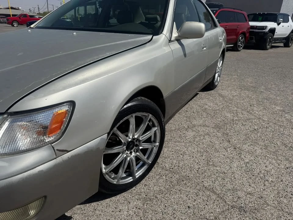 1999 Lexus ES 3rd Gen - Image 2 of 12