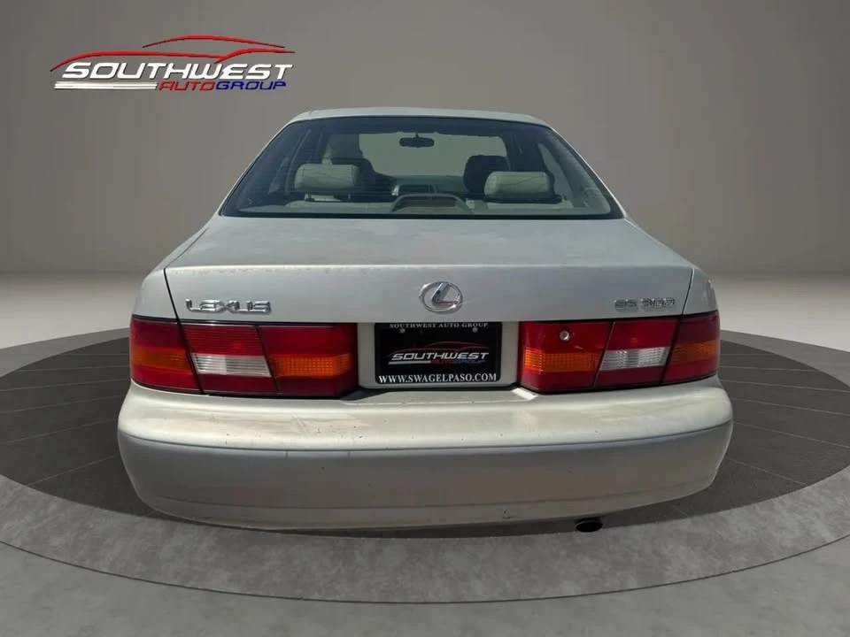 1999 Lexus ES 3rd Gen - Image 5 of 12