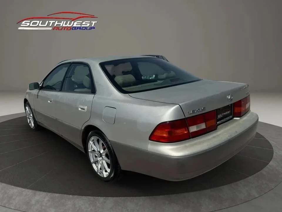 1999 Lexus ES 3rd Gen - Image 4 of 12