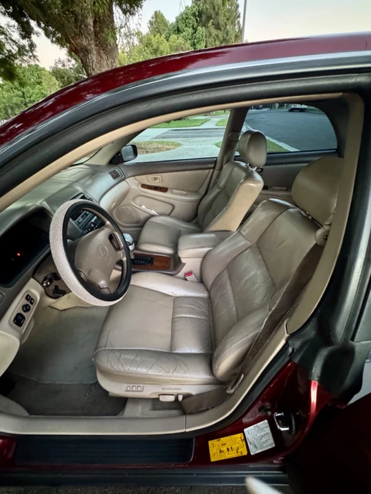 1999 Lexus ES 3rd Gen - Image 2 of 22